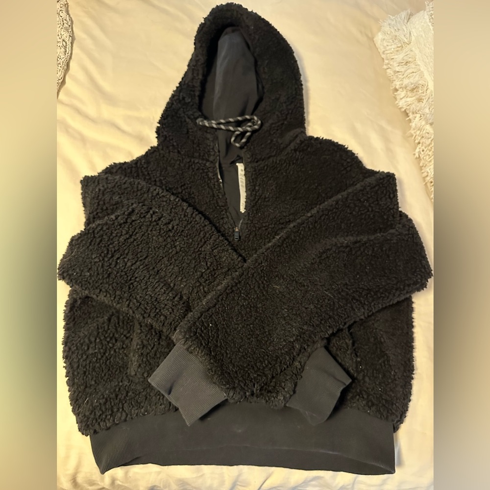 Lululemon black fluffy hoodie